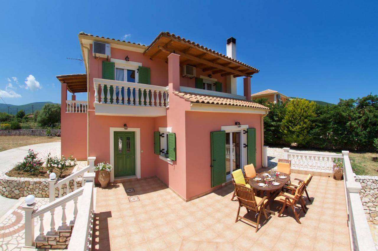 Iliachtides Villas Каравомилос Номер фото